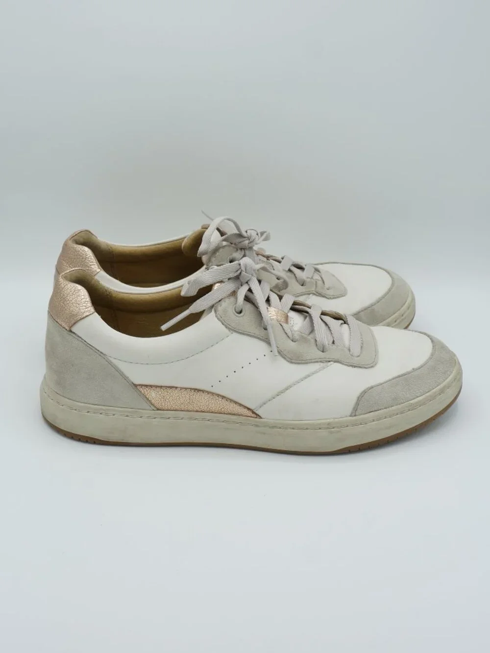 Dansko enjoy incredible